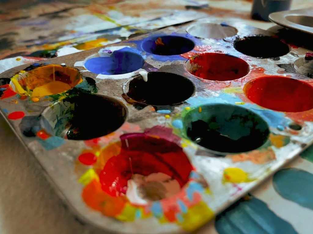 paints in a mixing tray